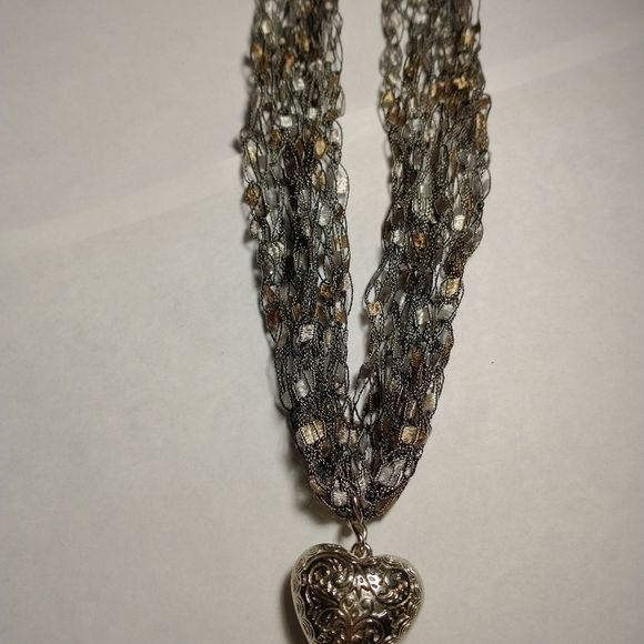 Hand Crocheted Ladder Ribbon Necklace! - Picture 6 of 10